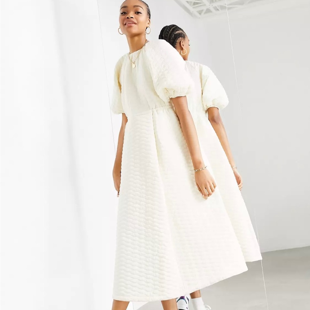 ASOS Edition MIDI Quilted Dress cream
